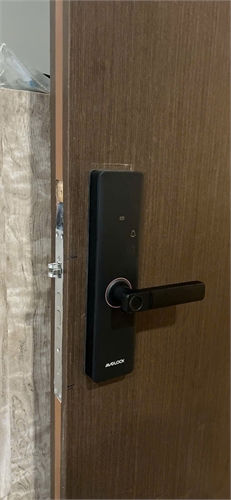 Khóa cửa vân tay Avolock AV60 - nhập khẩu nguyên chiếc MALAYSIA