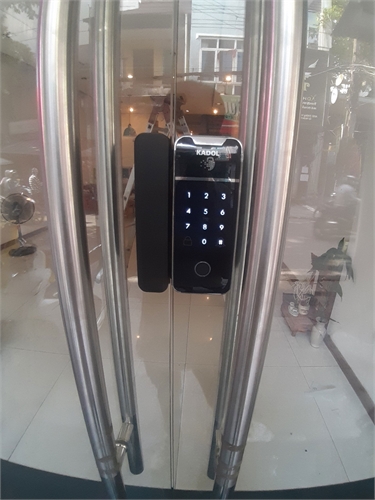 Khóa vân tay cửa kính Kadol K899 Pro