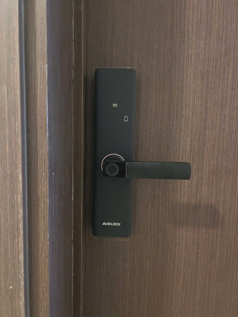 Khóa cửa vân tay Avolock AV60 - nhập khẩu nguyên chiếc MALAYSIA