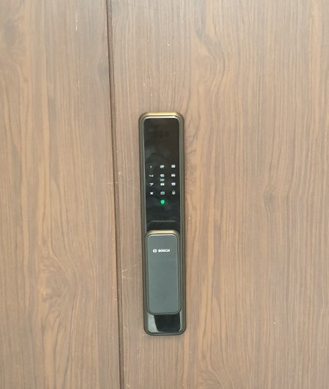 Khóa vân tay Bosch EL600B (màu đồng)-nhận dạng khuôn mặt-2
