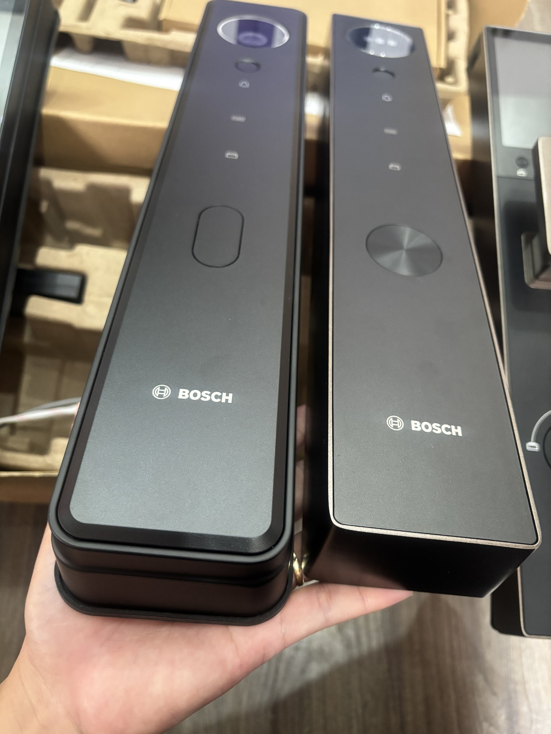 Khóa cửa thông minh Bosch FU5plus