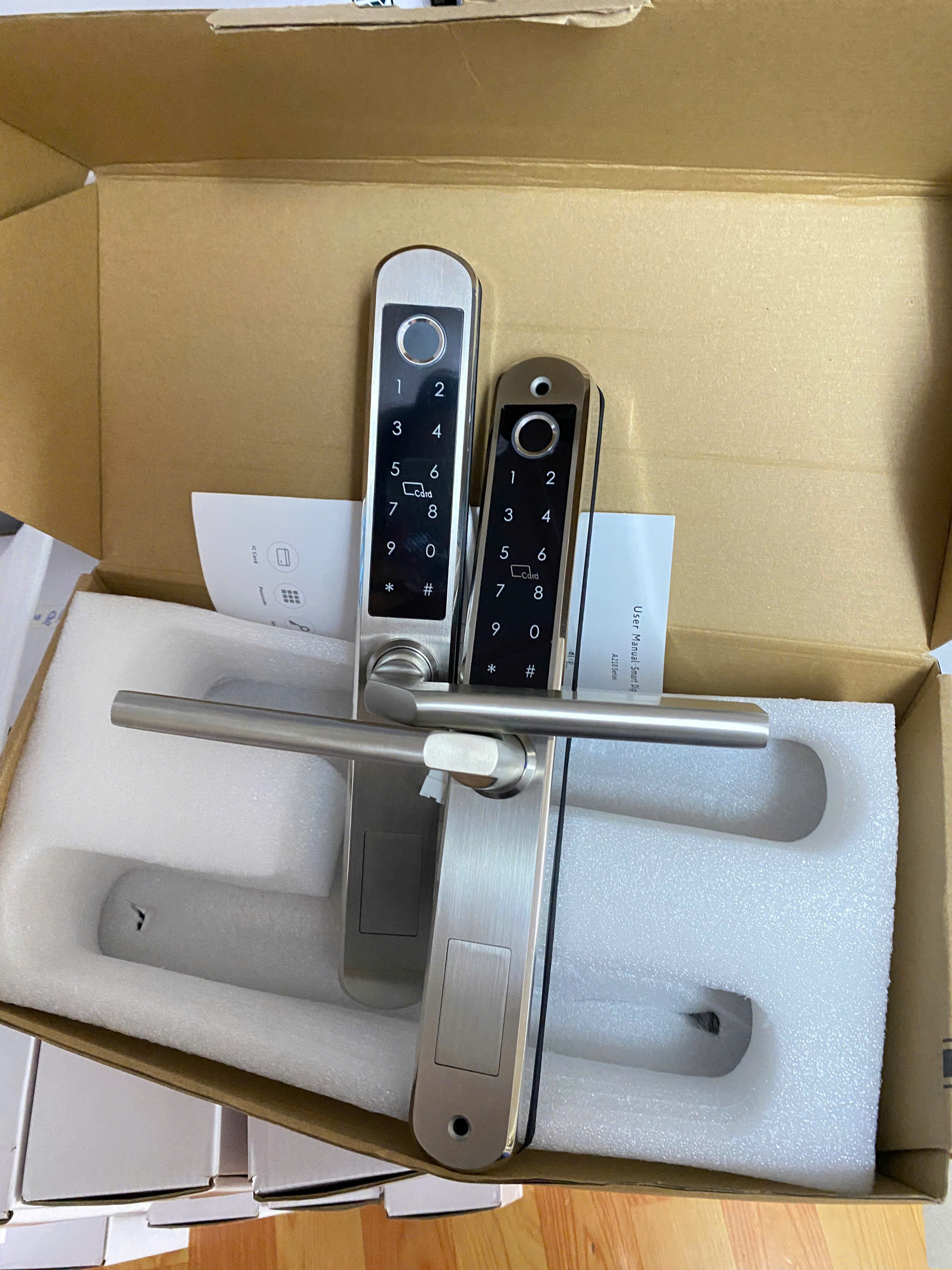 Khoá cửa nhôm 2 chiều Prama P120